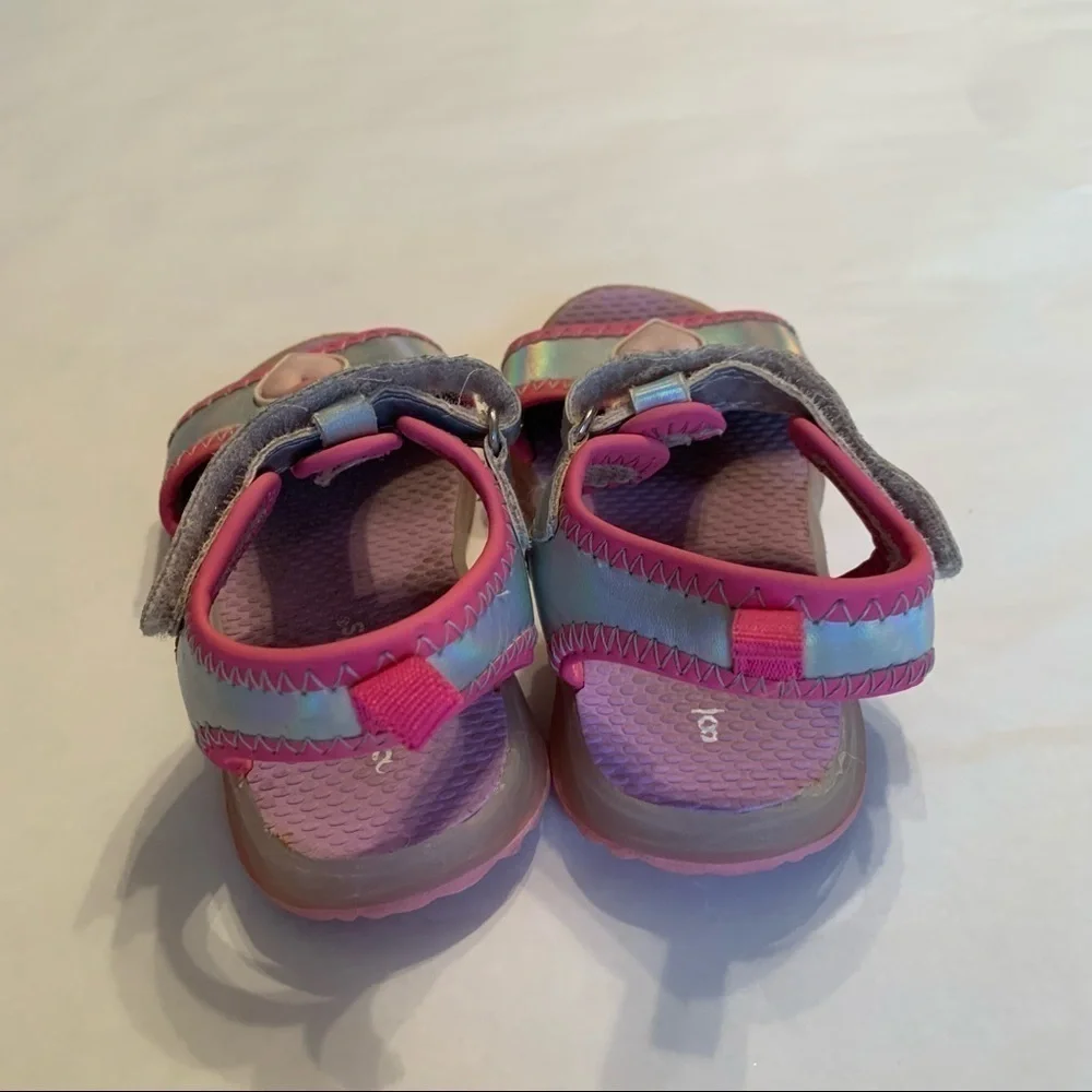 Carter’s girls pink silver heart open toe sandals size 8